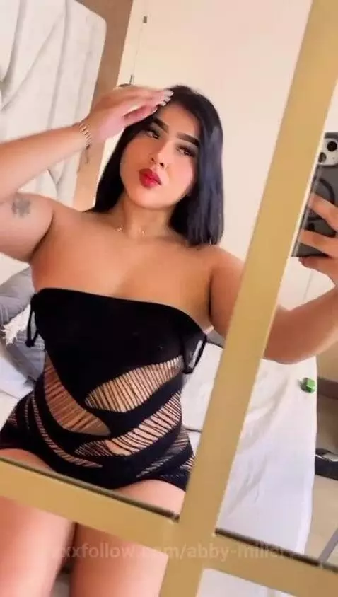 Do you want to come and explore my whole body ? by abby-miller