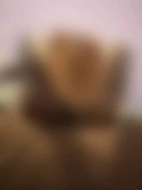 Care 4 mi feet n pussy?? by tnpq1000