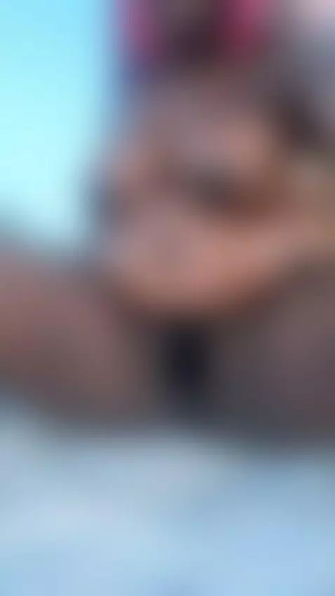 outside at de beach by tnpq1000