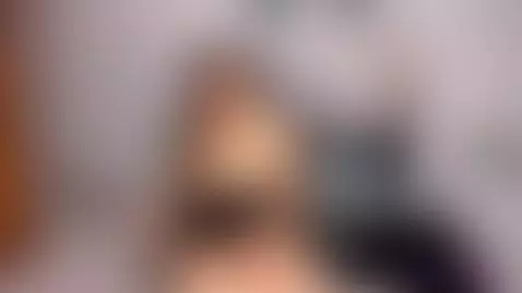 I want to wet my pussy with your cum 💦 by violeettaa