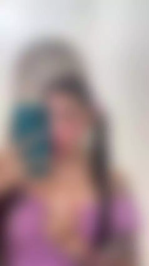 This sweet Latin girl is very hot, and it shows in her eyes ... by ambarhills