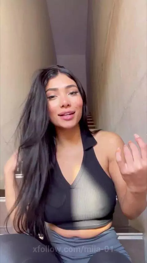 I like having oil in my body by miia-01