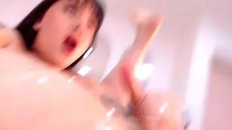 Big squirt XOXO by liisahoffman