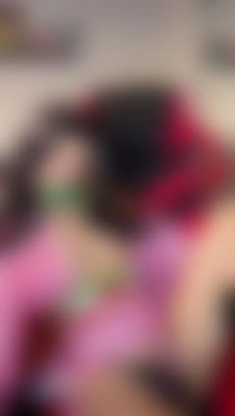 WHAT ARE YOU WAITING FOR PLAY WITH ME ? by linlinn1