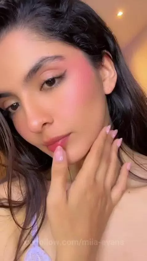 Honey, I'm online now. I'll be waiting for you. by miia-evans