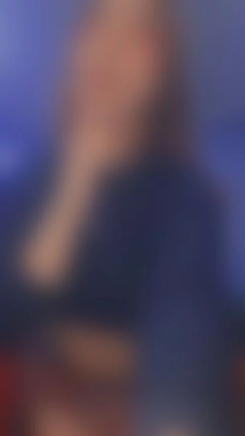 i'm hot by madelynrosse