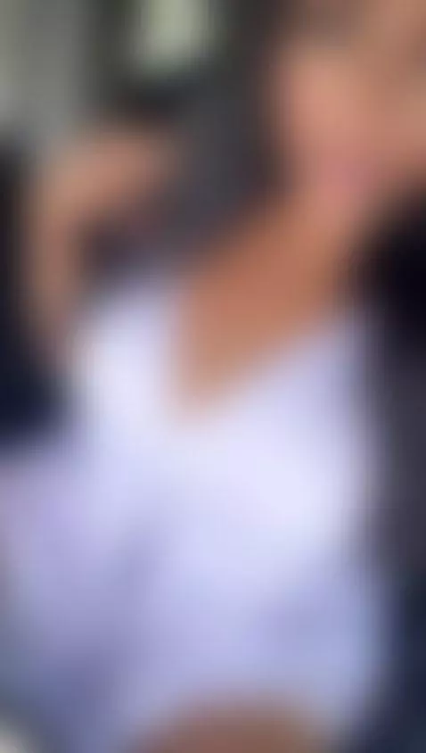 This seat isn’t the only thing heating up 😈🔥 by heidifoxxx