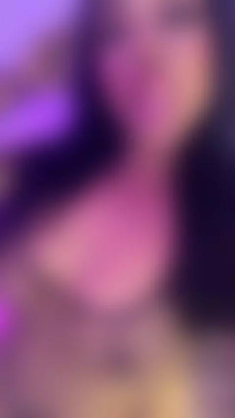 Hey KIng 🥵Make me  rider  ur big cock and  Explode every dro... by heidifoxxx