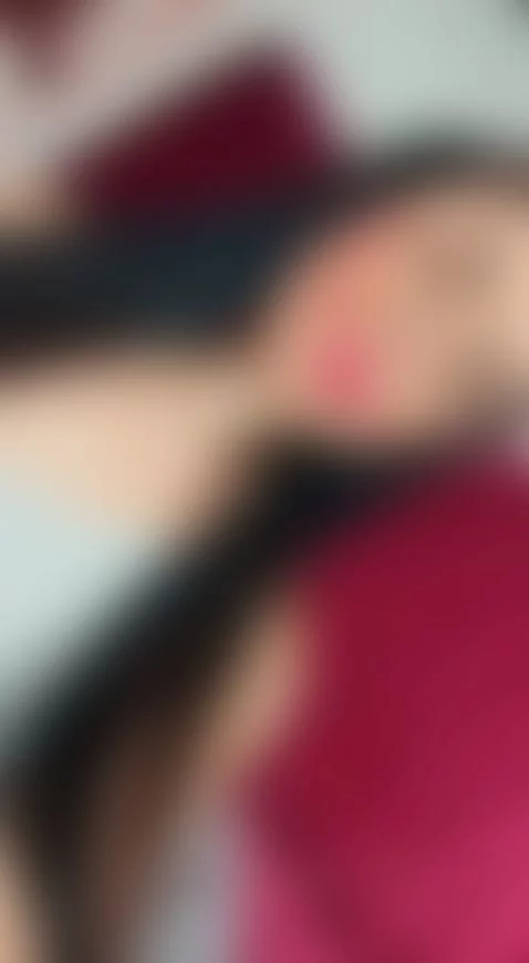 see girl super sezy qith a big tists, come on here and look ... by ariamiller-1