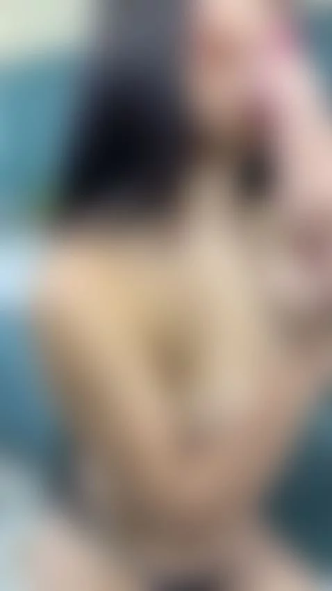 let me give you an amazing blowjob by ariamiller-1