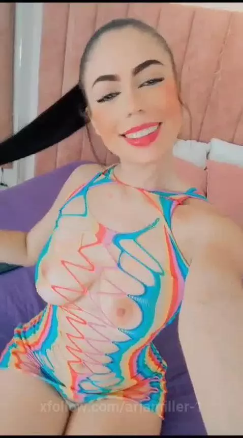 do you like what you see?😳 by ariamiller-1