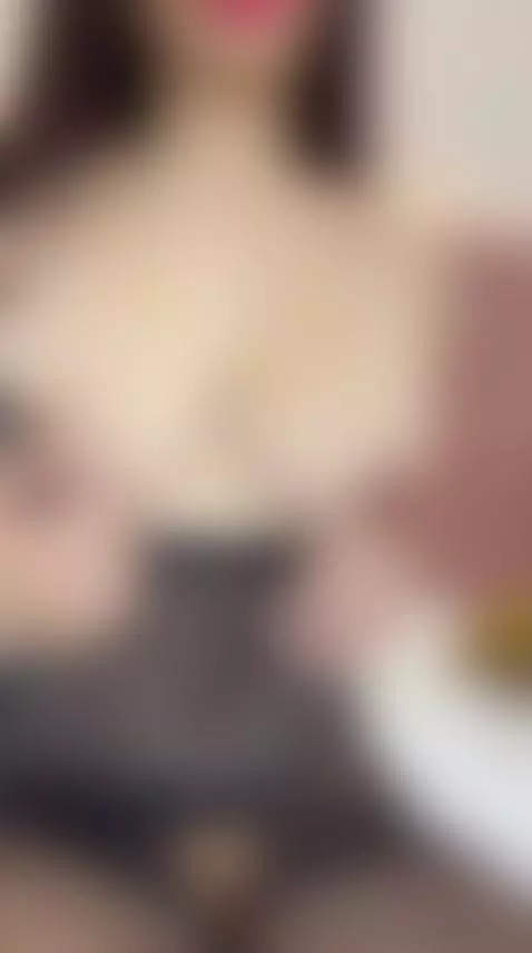 Do you like big and juicy tits? by ariamiller-1