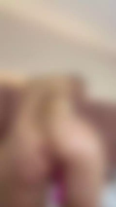 oil and finger in my ass because it makes me very horny by ariamiller-1