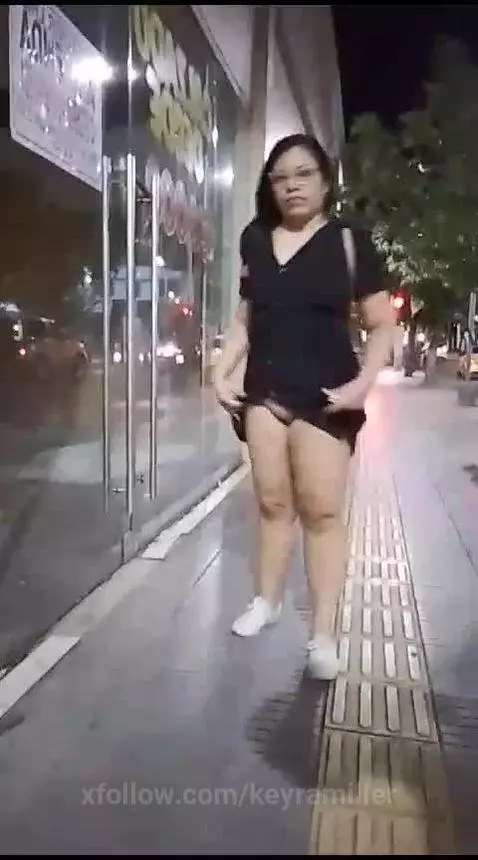 pussy outdoor by keyramiller