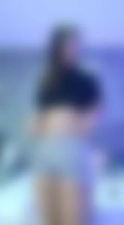 teen18+, latina, fit by meliisssaaa