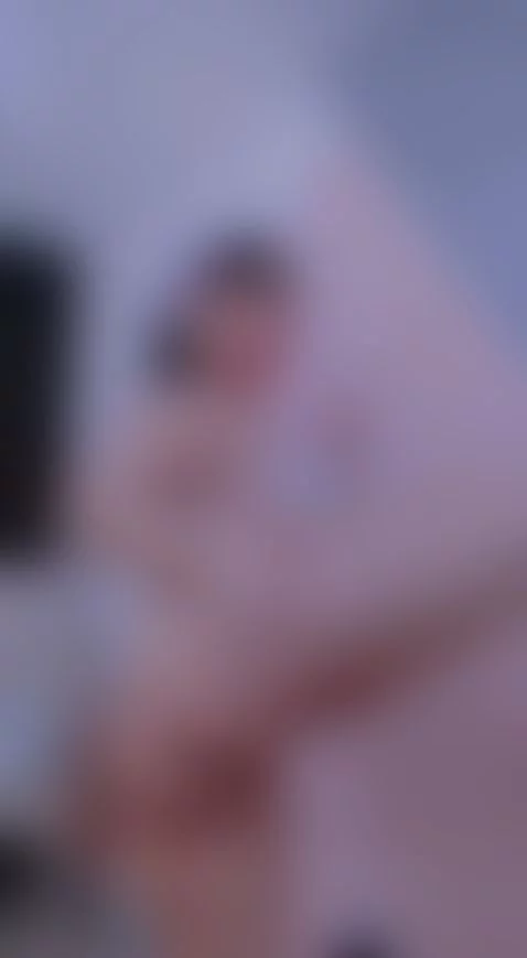 You have the permission to put my tail red by laura-hott