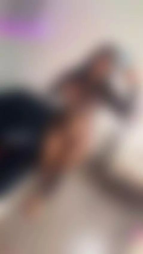 Im back!! 😈 by nikkii-vega