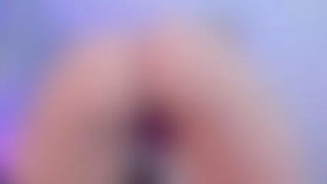 let me bounce my big ass over you 🔥 by nikkii-vega