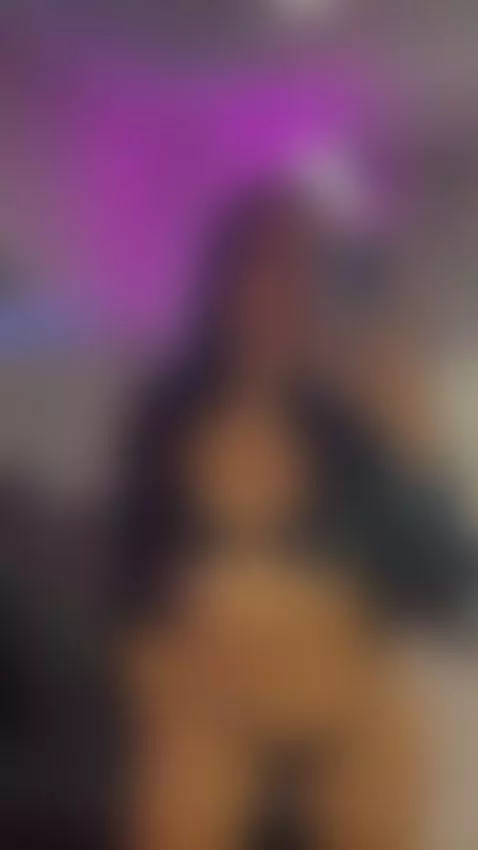 Im back!! ready to play with you to night 🔥 by nikkii-vega