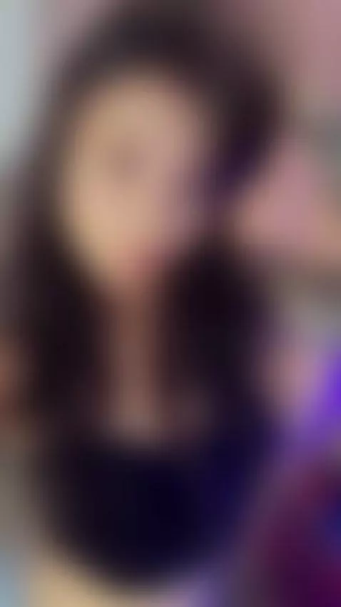 your girl is here by riley-bensongh