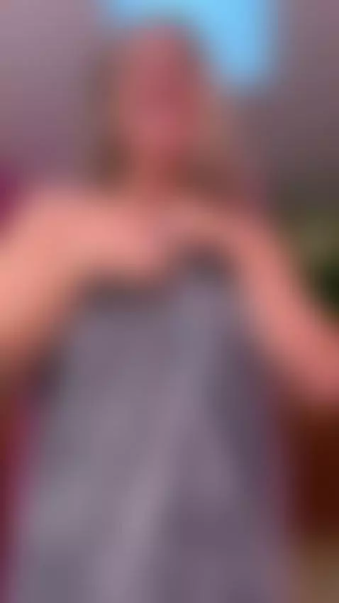 you should sub.  ite rewlly fun by juiceygash