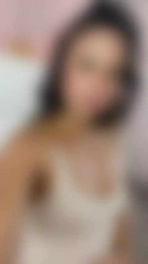 What do you thing about a horny friday together ? 🔥😈 by alana-haze