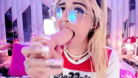 I want to swallow all your cum my love by breidy-princess1