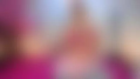 come and enjoy my sensuality and my best online show by breidy-princess1