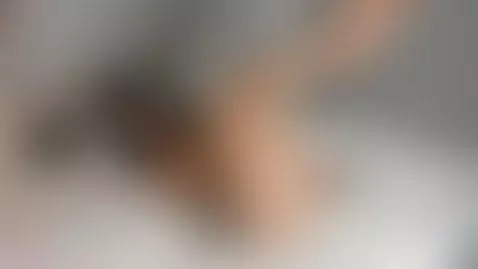 come and meet my beautiful body online by sussy-moon