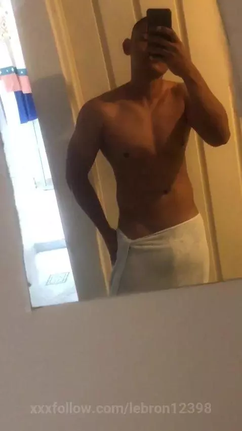 retomando gym
#gym #moreno #fitness
#sexy by lebron12398