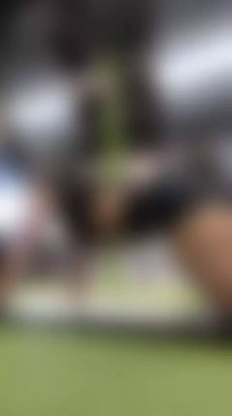 Can you help me train? 🥵 by sofy-ramirez