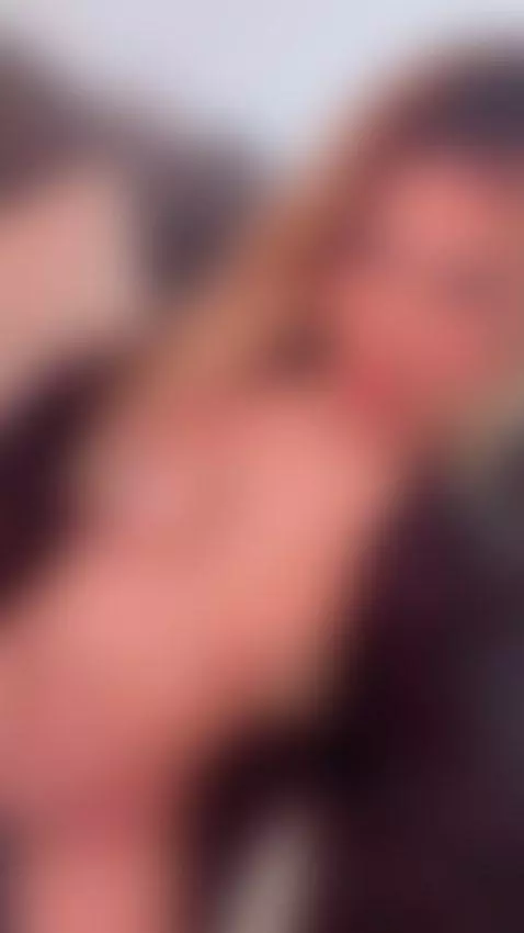 Have you seen the results of my tan? 🤩💋💋 by meghanwolf