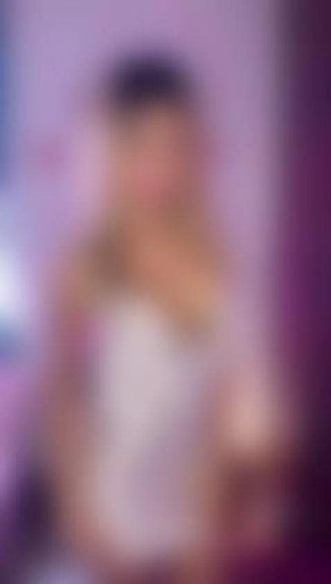 Be my valentine 💖🍷🔥 by meghanwolf