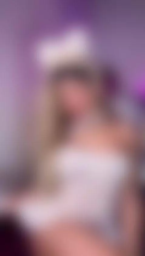 Your favorite kitten 🐰😻😻❤👇 by meghanwolf