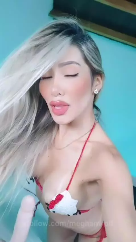 I would love to suck you....🔥😈💦💦 by meghanwolf