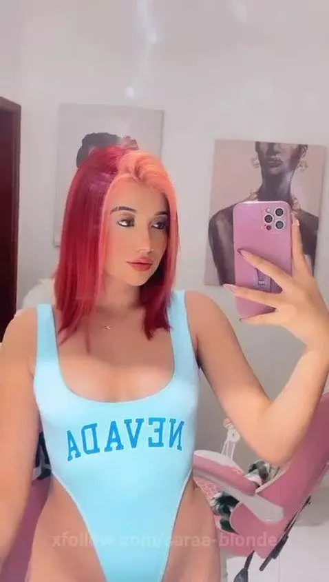 Welcome to my room by saraa-blonde