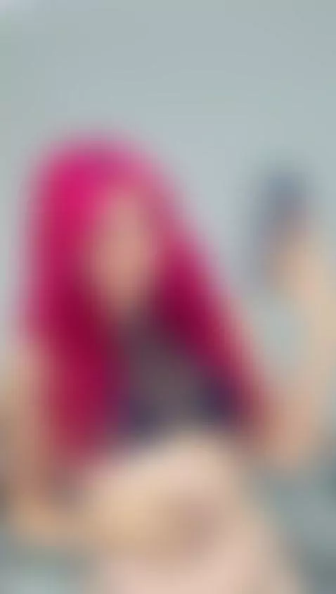 Hey guys by saraa-blonde