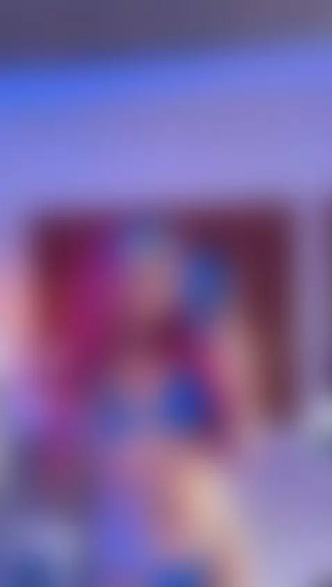 You want a Yoga session by saraa-blonde