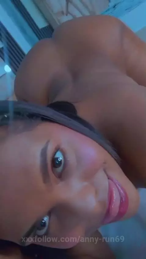 Forbidden to look at me ... and not wish me🥵 by anny-run69