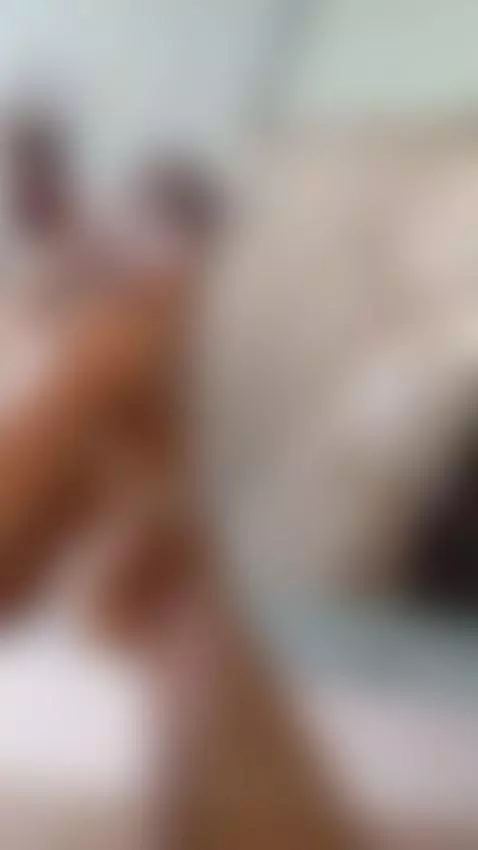 Mmmm come and rub your cock💋😈 by anny-run69