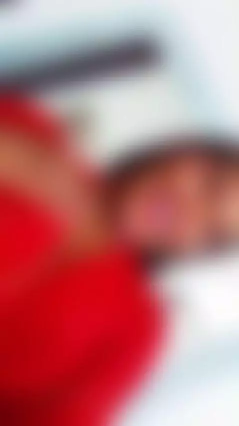 I am in bed and I can't sleep. Would you like to come see me... by anny-run69