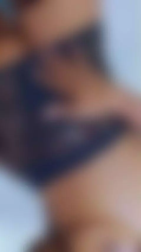 Sometimes, mystery is the most attractive by anny-run69