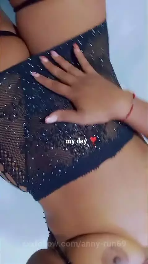 Sometimes, mystery is the most attractive by anny-run69