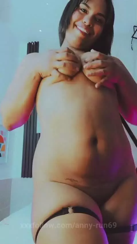 I don't promise love... but I do promise strong emotions by anny-run69