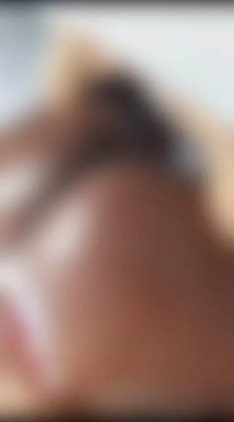 my fat ass is hungry for your cock 😋 by anny-run69