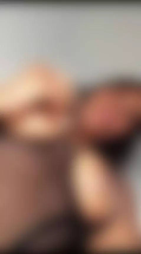 Rich, your brunette ready for you! 😈🎀 by anny-run69