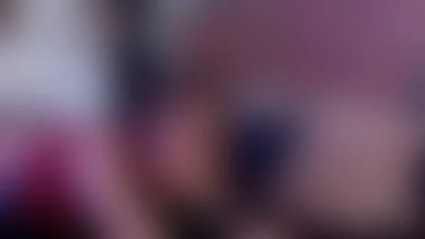 You like red? by andreaa-castro