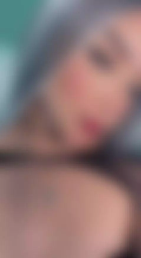 Hello ♥ by megancroxx