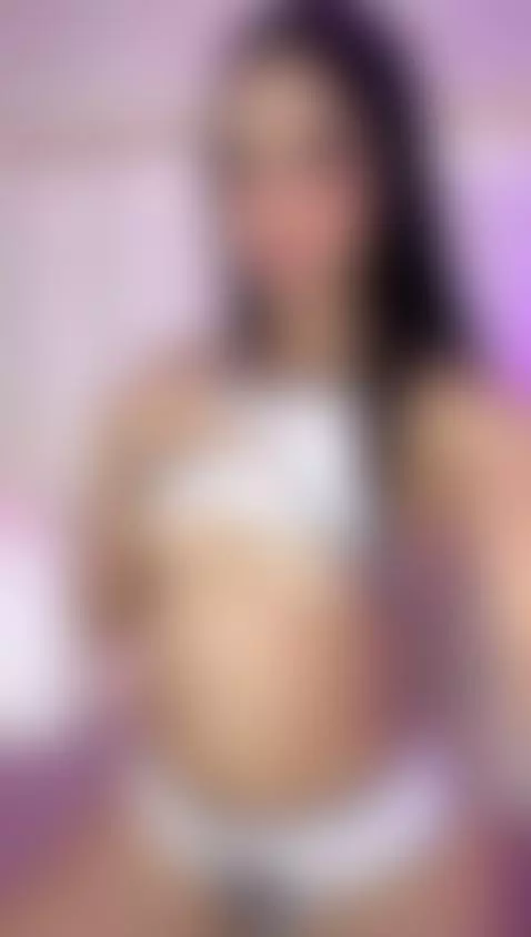 Online, wet & Horny😍💕 by hellenparis