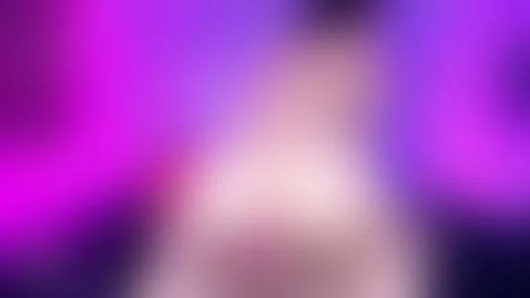 Online now ✨ by hellenparis